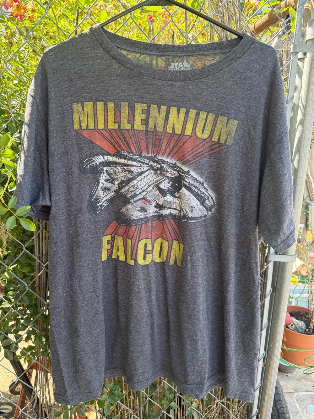 Star Wars Millennium Falcon Graphic Tee Shirt Men's XL Grey Mad Engine